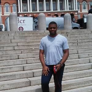 Meet your Posher, Jonathan