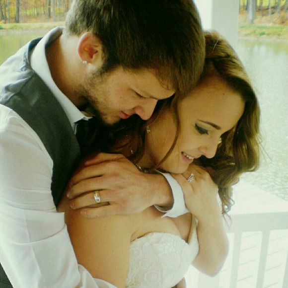 Meet your Posher, Taylor - Picture 1 of 1