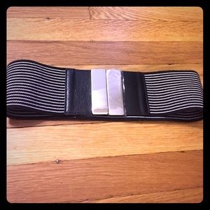 White and black stripped belt