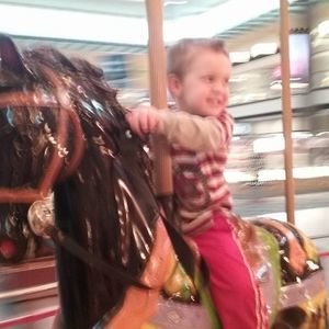 Meet your Posher, Elizabeth