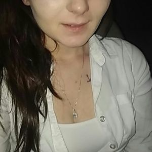 Meet your Posher, Bailey