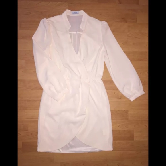 Nude longsleeve dress