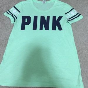 VS PINK tee