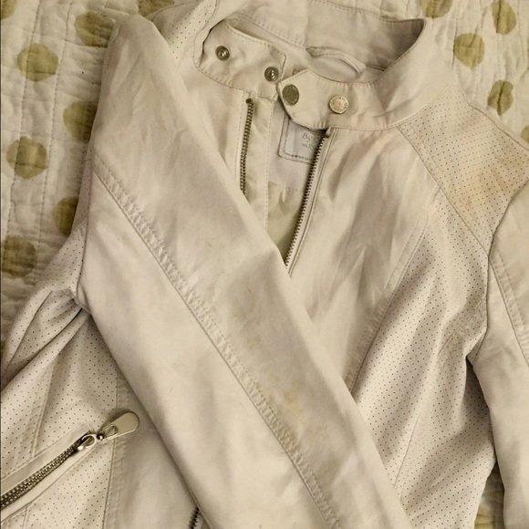 ❔ G by Guess Leather Moto Jacket ❔ - Picture 4 of 4