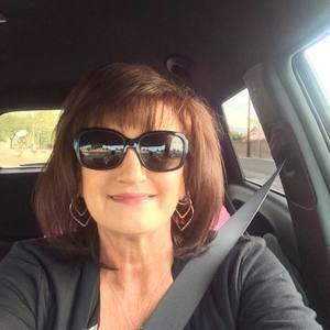 Meet your Posher, Joni