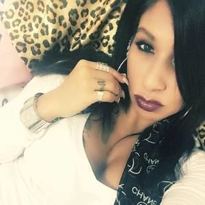 Meet your Posher, Felicia