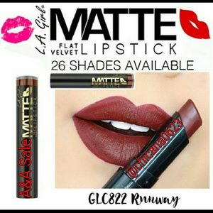 RUNWAY FLAT VELVET MATTE LIPSTICK