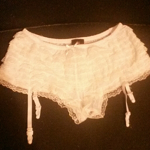 White lace booty shorts