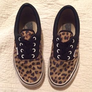 ⭕️SOLD⭕️Van's Era custom design