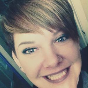 Meet your Posher, April