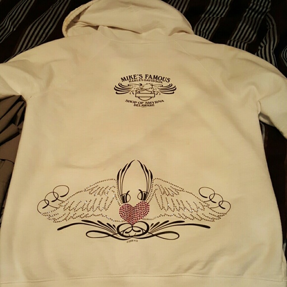 Harley Davidson white sweatshirt