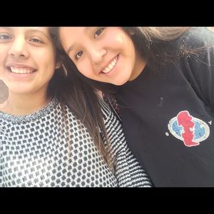 Meet your Posher, Nina