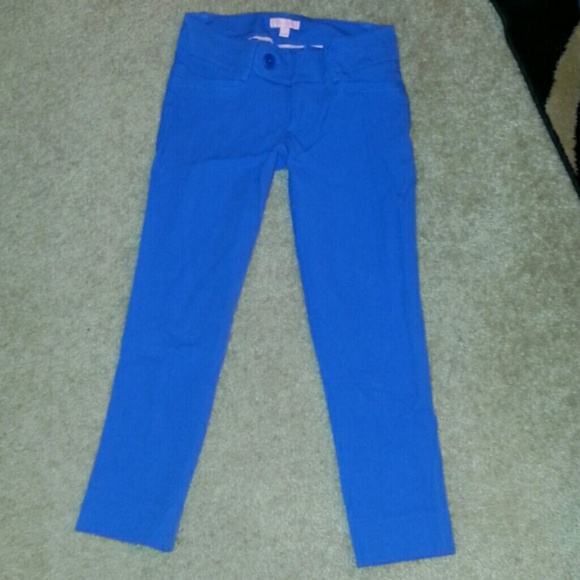 Lilly pulitzer capri luxe blue pants.