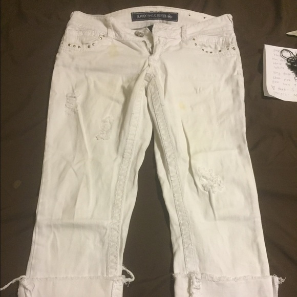 White 'Almost Famous' Jean capris