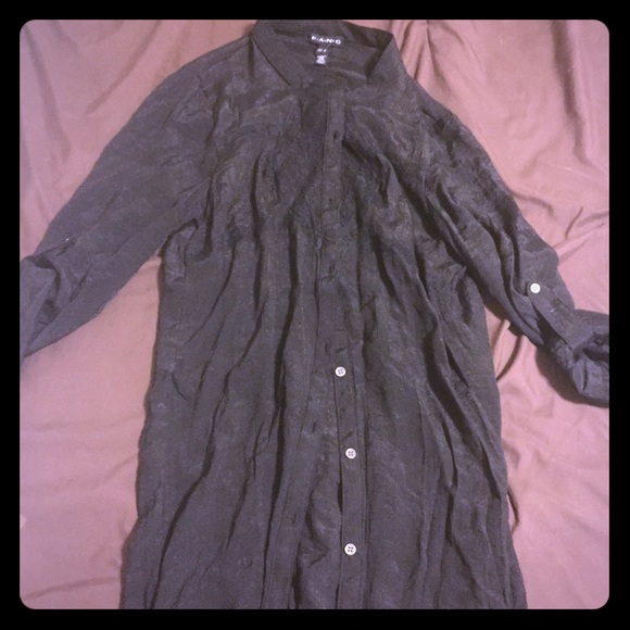 Long black blouse