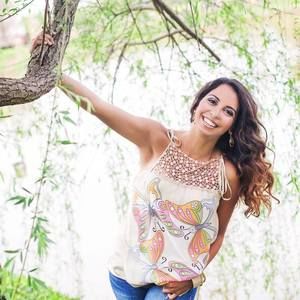 Meet your Posher, Leyla