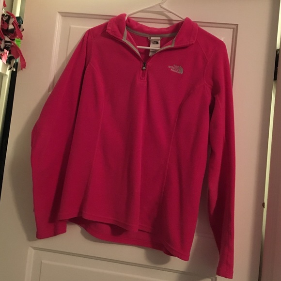 North face 1/2 zip pullover
