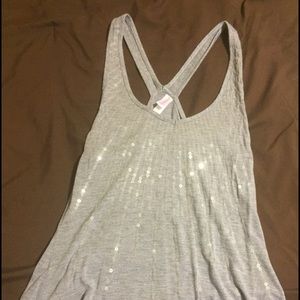 Grey sequence tank, worn but great condition