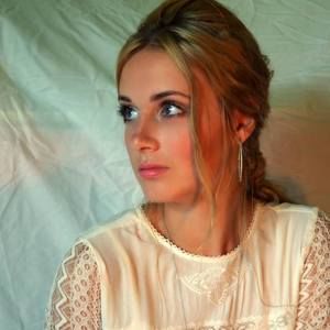 Meet your Posher, Willow