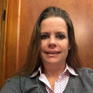 Meet your Posher, Deborah