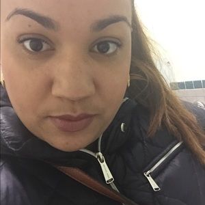 Meet your Posher, Roberta