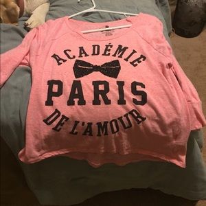 Adorable top! Gently used, no flaws