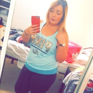 Meet your Posher, Victoria