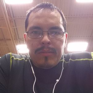 Meet your Posher, Derek