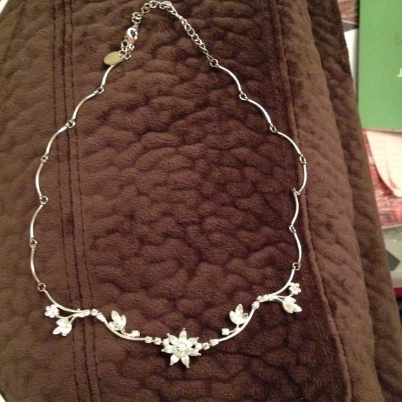 Flower Necklace