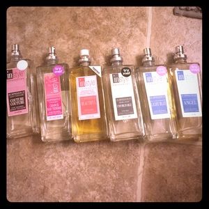 Many perfumes!