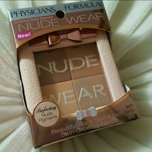 💥Glowing Nude Bronzer💥