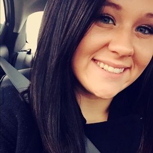 Meet your Posher, Victoria