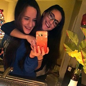 Meet your Posher, Keely