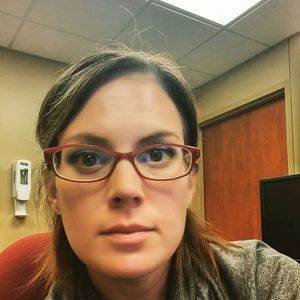 Meet your Posher, Carrie