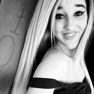 Meet your Posher, Kaitlin