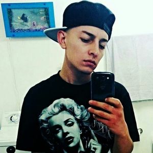 Meet your Posher, Kasper