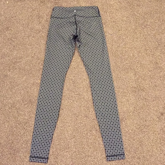 π₯SOLDπ₯ Lululemon Leggings - Picture 3 of 4