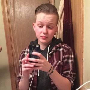 Meet your Posher, Kellie