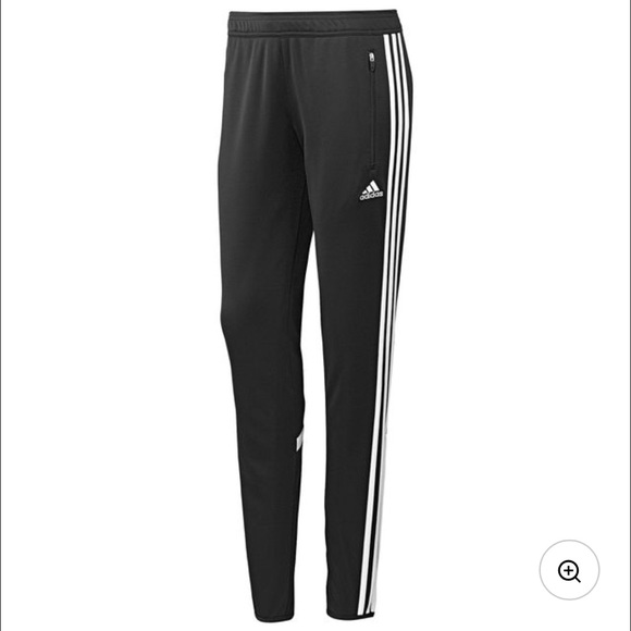 ✨ADIDAS training pants✨