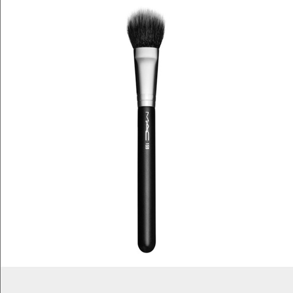 Mac Brush number 159 - Picture 2 of 4