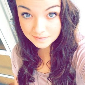 Meet your Posher, Mackenzie