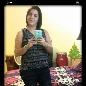 Meet your Posher, Janet