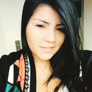 Meet your Posher, Karoll