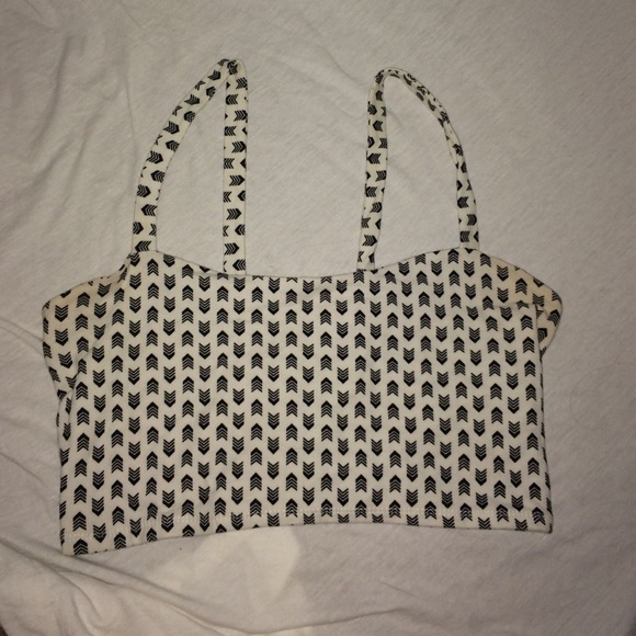 Crop Cutout Tank
