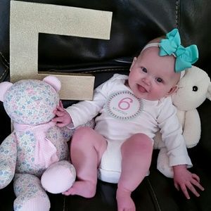 Meet your Posher, Casey