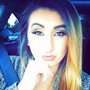 Meet your Posher, Brittney