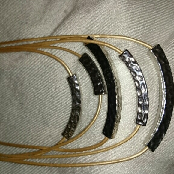 Lia Sophia necklace