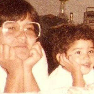 Meet your Posher, Danyela