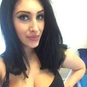 Meet your Posher, Nikki