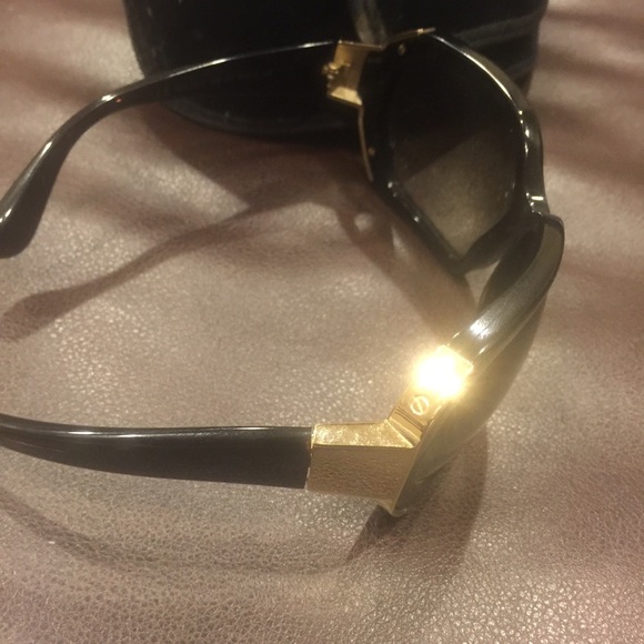 Marc Jacobs sun glasses - Picture 3 of 4